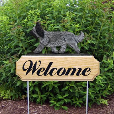 Briard Outdoor Welcome Garden Sign Gray in Color