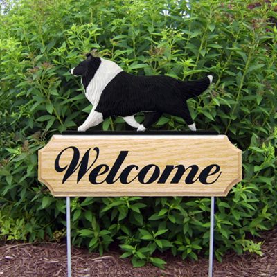 Collie Outdoor Welcome Garden Sign Black & White in Color