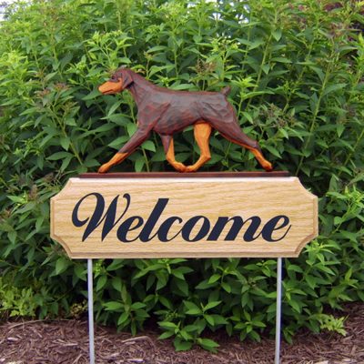 doberman-pinscher-welcome-sign-red-tan-uncropped