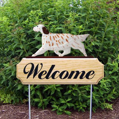 English Setter Outdoor Welcome Garden Sign Orange in Color