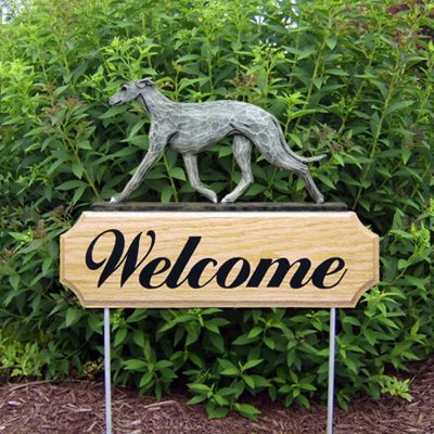 greyhound-welcome-sign-blue